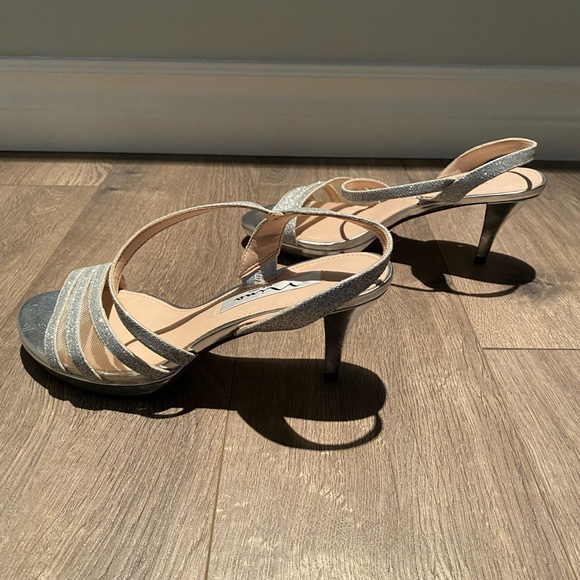 Brand new Nina shoes - Picture 3 of 5